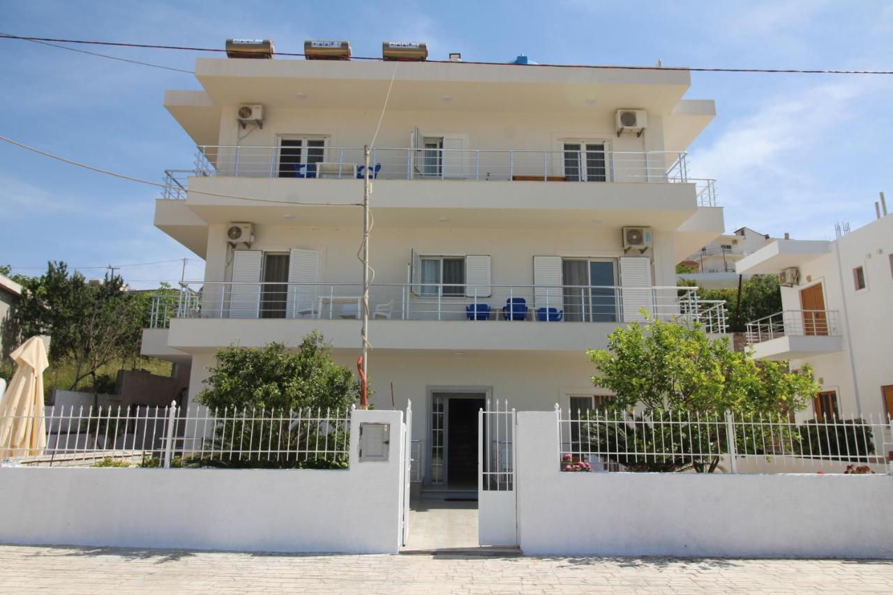Sunset Apartments Berdenesh Саранда Екстер'єр фото