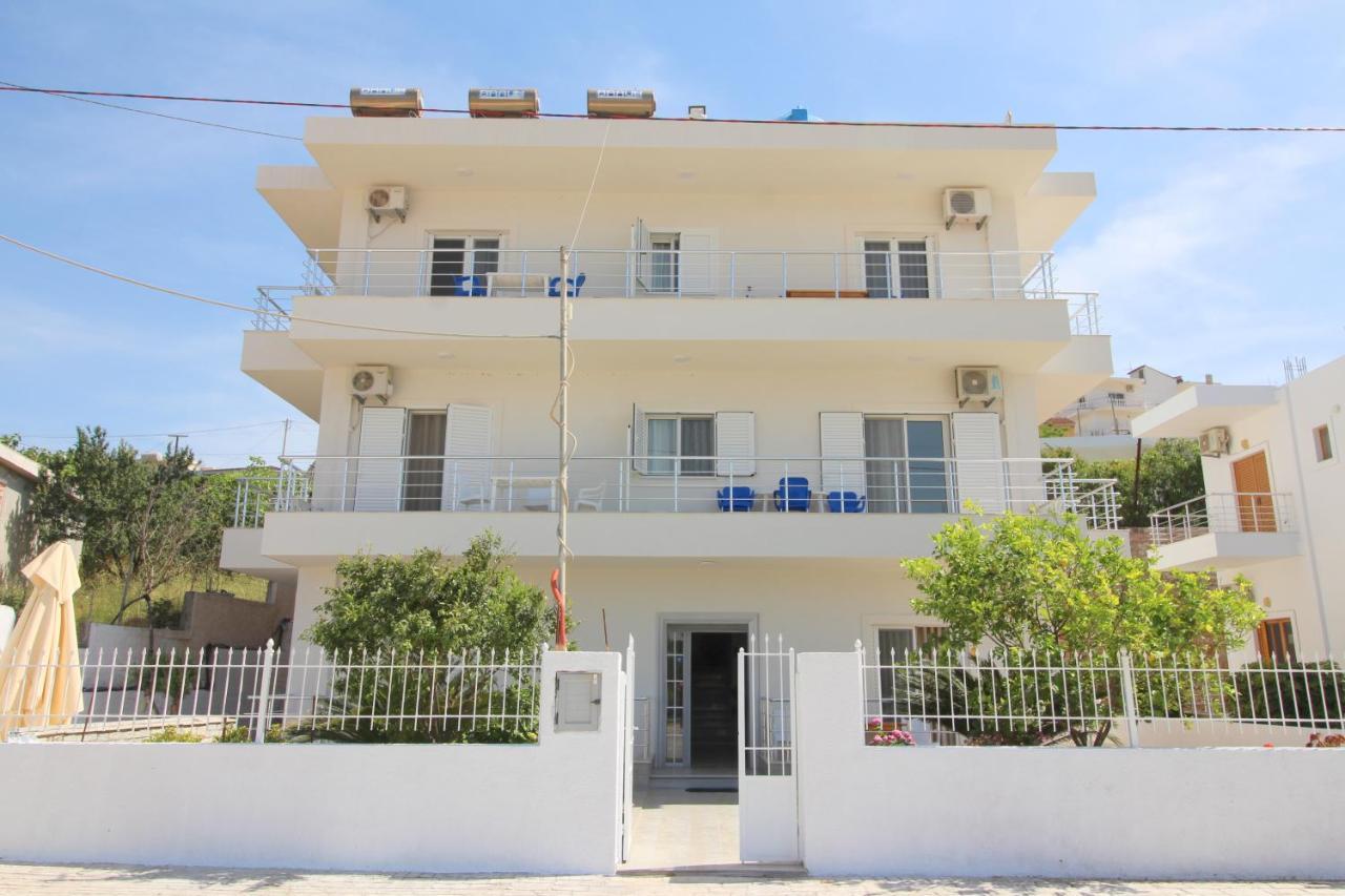 Sunset Apartments Berdenesh Саранда Екстер'єр фото
