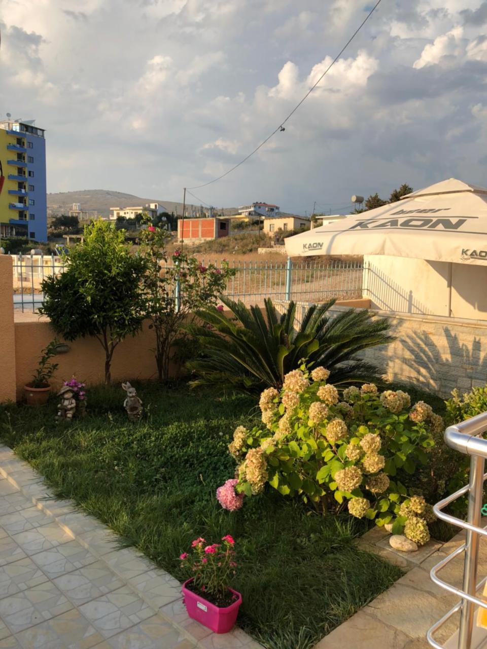Sunset Apartments Berdenesh Саранда Екстер'єр фото